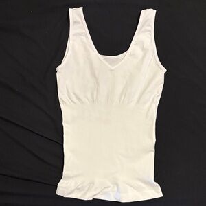 Skinnygirl White V-Neck Tank Top